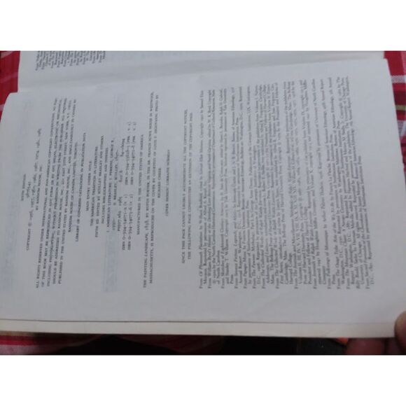 The American Tradition in Literature Sixth Edition Volume One - Picture 4 of 6